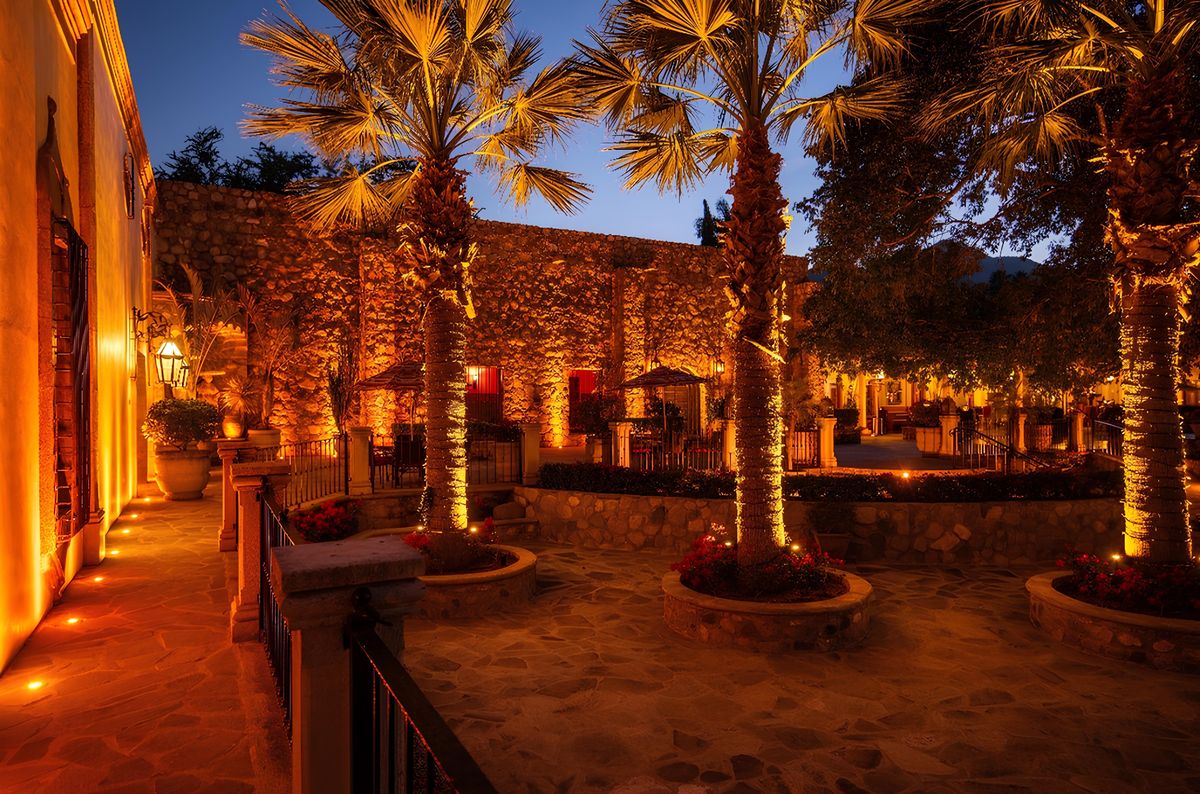 Hacienda de los Santos courtyard at night